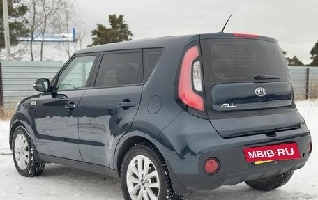 KIA Soul II рестайлинг, 2018 год, 1 590 000 рублей, 11 фотография