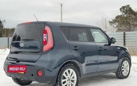 KIA Soul II рестайлинг, 2018 год, 1 590 000 рублей, 8 фотография