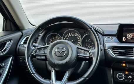 Mazda 6, 2018 год, 2 210 000 рублей, 13 фотография