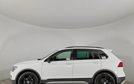 Volkswagen Tiguan II, 2020 год, 2 899 000 рублей, 8 фотография