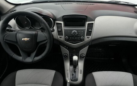 Chevrolet Cruze II, 2012 год, 880 000 рублей, 7 фотография