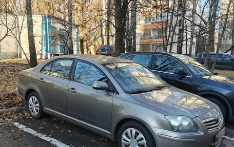 Toyota Avensis III рестайлинг, 2006 год, 1 100 000 рублей, 2 фотография