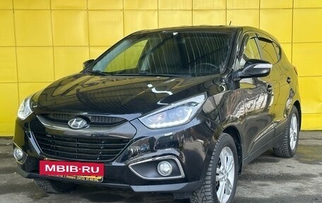 Hyundai ix35 I рестайлинг, 2014 год, 1 599 000 рублей, 2 фотография