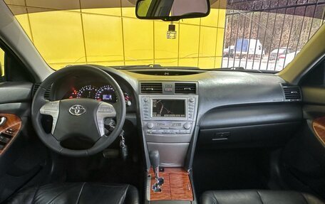 Toyota Camry, 2009 год, 1 299 000 рублей, 24 фотография