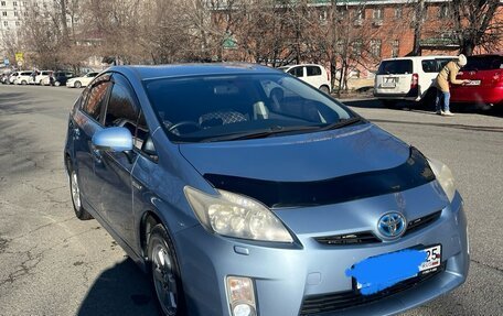 Toyota Prius, 2011 год, 900 000 рублей, 1 фотография