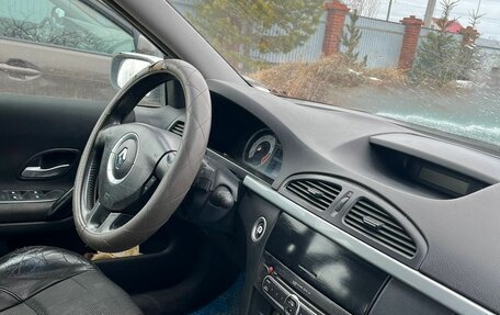 Renault Laguna II, 2005 год, 600 000 рублей, 3 фотография