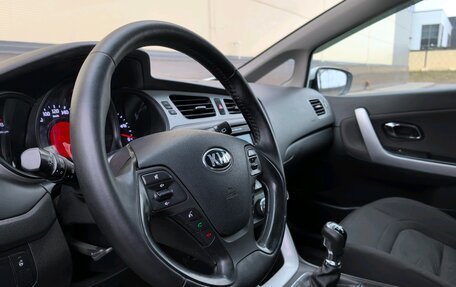 KIA cee'd III, 2014 год, 999 000 рублей, 9 фотография