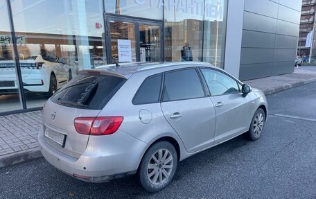 SEAT Ibiza IV рестайлинг 2, 2013 год, 799 000 рублей, 6 фотография