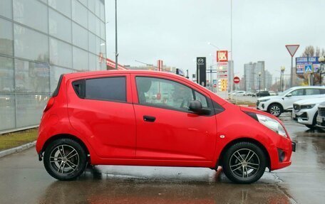 Chevrolet Spark III, 2013 год, 750 000 рублей, 3 фотография