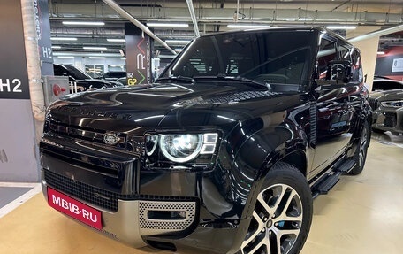 Land Rover Defender II, 2021 год, 4 950 000 рублей, 1 фотография