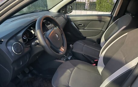 Renault Logan II, 2013 год, 1 030 000 рублей, 19 фотография