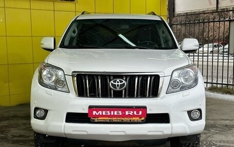 Toyota Land Cruiser Prado 150 рестайлинг 2, 2011 год, 3 099 000 рублей, 3 фотография