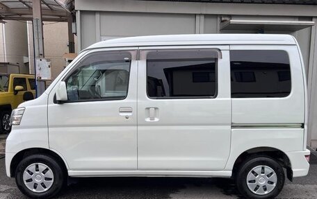 Daihatsu Hijet X, 2017 год, 578 333 рублей, 8 фотография