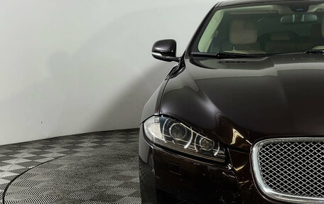 Jaguar XF I рестайлинг, 2013 год, 15 фотография