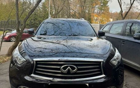 Infiniti QX70, 2015 год, 3 000 000 рублей, 1 фотография