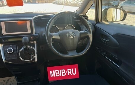 Toyota Wish II, 2013 год, 1 799 999 рублей, 15 фотография