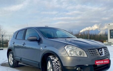 Nissan Qashqai, 2009 год, 800 000 рублей, 9 фотография