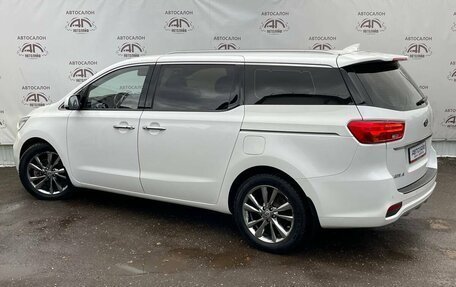 KIA Carnival III, 2018 год, 3 100 000 рублей, 3 фотография