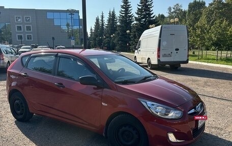 Hyundai Solaris II рестайлинг, 2013 год, 560 000 рублей, 8 фотография