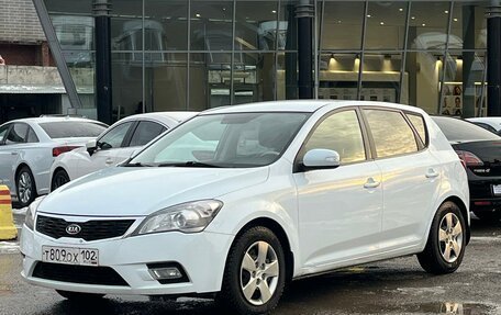 KIA cee'd I рестайлинг, 2011 год, 999 990 рублей, 8 фотография