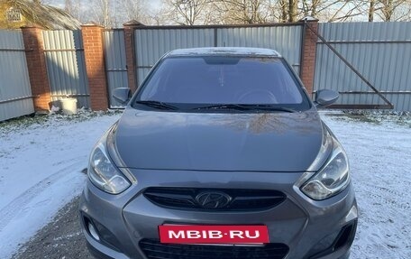 Hyundai Solaris II рестайлинг, 2012 год, 870 000 рублей, 6 фотография