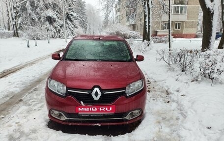 Renault Logan II, 2014 год, 680 000 рублей, 2 фотография