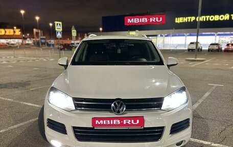 Volkswagen Touareg III, 2012 год, 1 999 999 рублей, 8 фотография