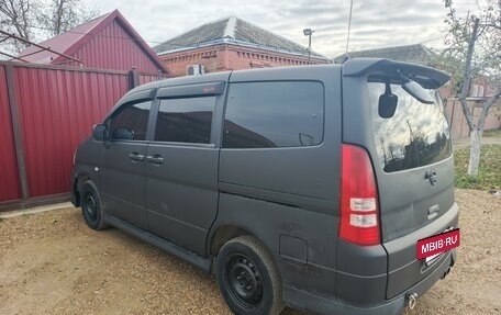 Nissan Serena II, 2002 год, 600 000 рублей, 6 фотография