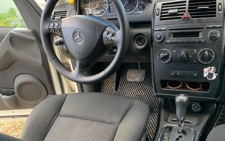 Mercedes-Benz A-Класс, 2009 год, 650 000 рублей, 13 фотография