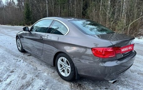 BMW 3 серия, 2011 год, 1 200 000 рублей, 4 фотография