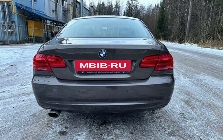 BMW 3 серия, 2011 год, 1 200 000 рублей, 5 фотография