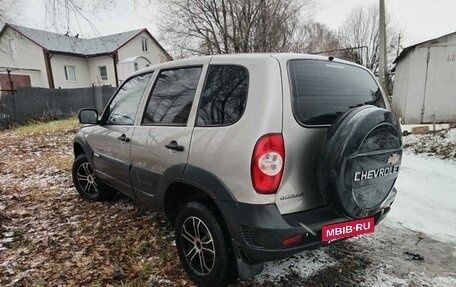 Chevrolet Niva I рестайлинг, 2014 год, 550 000 рублей, 4 фотография