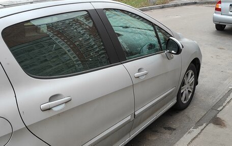 Peugeot 308 II, 2010 год, 390 000 рублей, 2 фотография