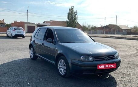 Volkswagen Golf IV, 2001 год, 400 000 рублей, 5 фотография