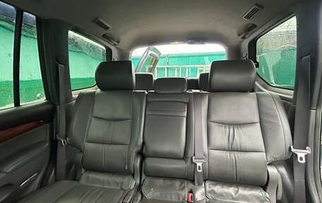 Toyota Land Cruiser Prado 120 рестайлинг, 2004 год, 1 650 000 рублей, 7 фотография