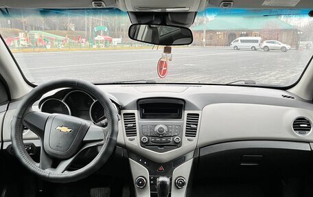 Chevrolet Cruze II, 2012 год, 800 000 рублей, 10 фотография