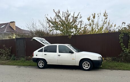 Opel Kadett E рестайлинг, 1987 год, 110 000 рублей, 11 фотография