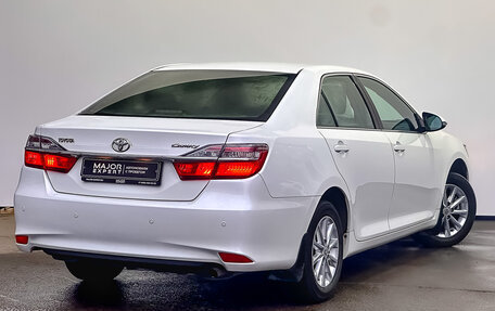 Toyota Camry, 2015 год, 2 100 000 рублей, 5 фотография