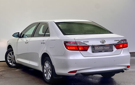 Toyota Camry, 2015 год, 2 100 000 рублей, 7 фотография