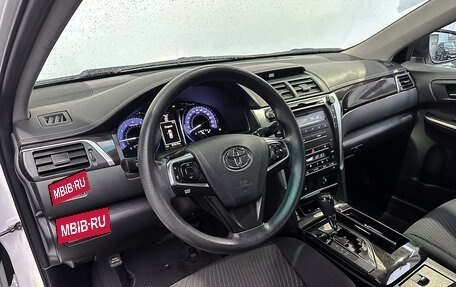 Toyota Camry, 2015 год, 2 100 000 рублей, 15 фотография