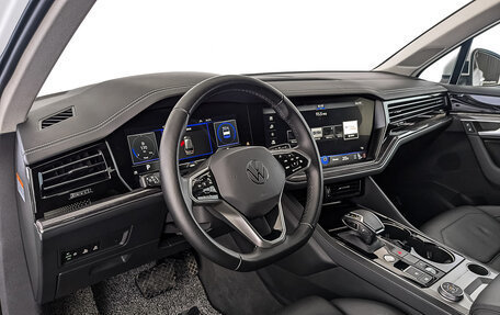 Volkswagen Touareg III, 2021 год, 7 500 000 рублей, 15 фотография