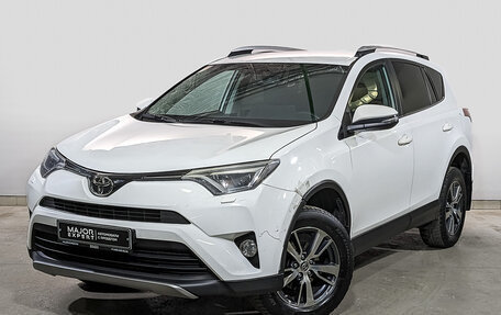 Toyota RAV4, 2019 год, 2 590 000 рублей, 1 фотография