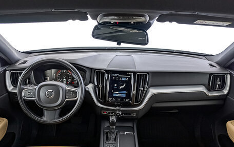 Volvo XC60 II, 2019 год, 3 950 000 рублей, 14 фотография