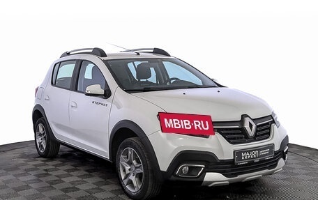 Renault Sandero II рестайлинг, 2022 год, 1 650 000 рублей, 3 фотография