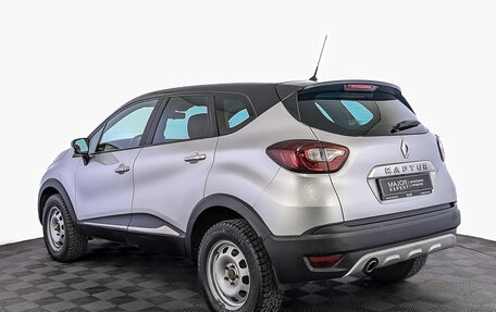 Renault Kaptur I рестайлинг, 2017 год, 1 340 000 рублей, 7 фотография