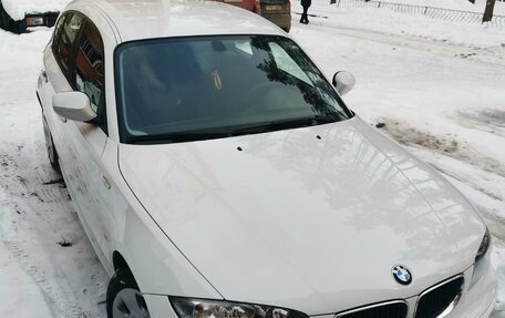 BMW 1 серия, 2010 год, 1 190 000 рублей, 20 фотография