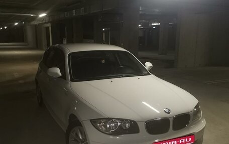 BMW 1 серия, 2010 год, 1 190 000 рублей, 31 фотография