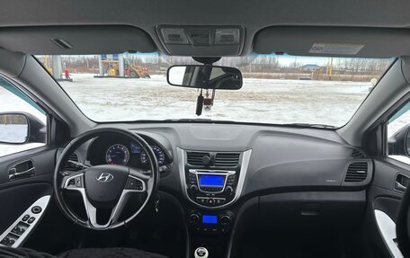 Hyundai Solaris II рестайлинг, 2012 год, 820 000 рублей, 7 фотография