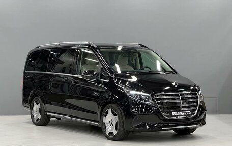 Mercedes-Benz V-Класс, 2024 год, 16 500 000 рублей, 2 фотография