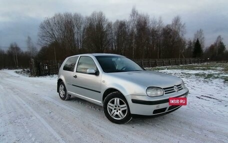 Volkswagen Golf IV, 2001 год, 285 000 рублей, 2 фотография